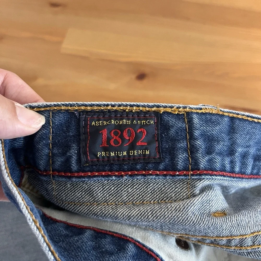 Vintage Abercrombie & Fitch jeans Men's 32X29 blue Straight leg Made In USA